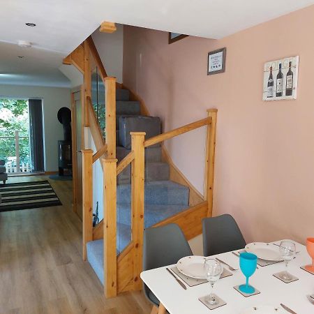 Two Bedroom Cottage - Country Lane -10 Min Walk To Perranporth Beach Exterior foto