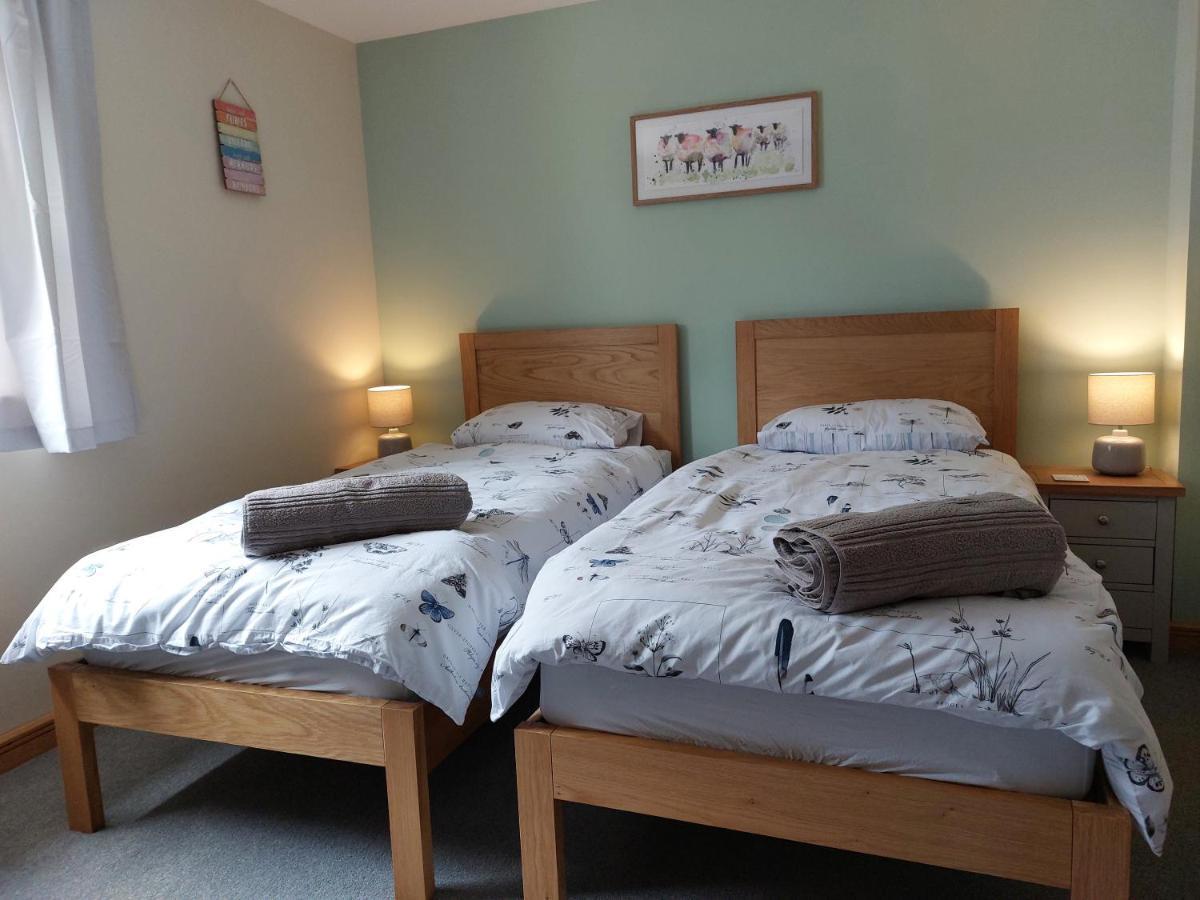 Two Bedroom Cottage - Country Lane -10 Min Walk To Perranporth Beach Exterior foto